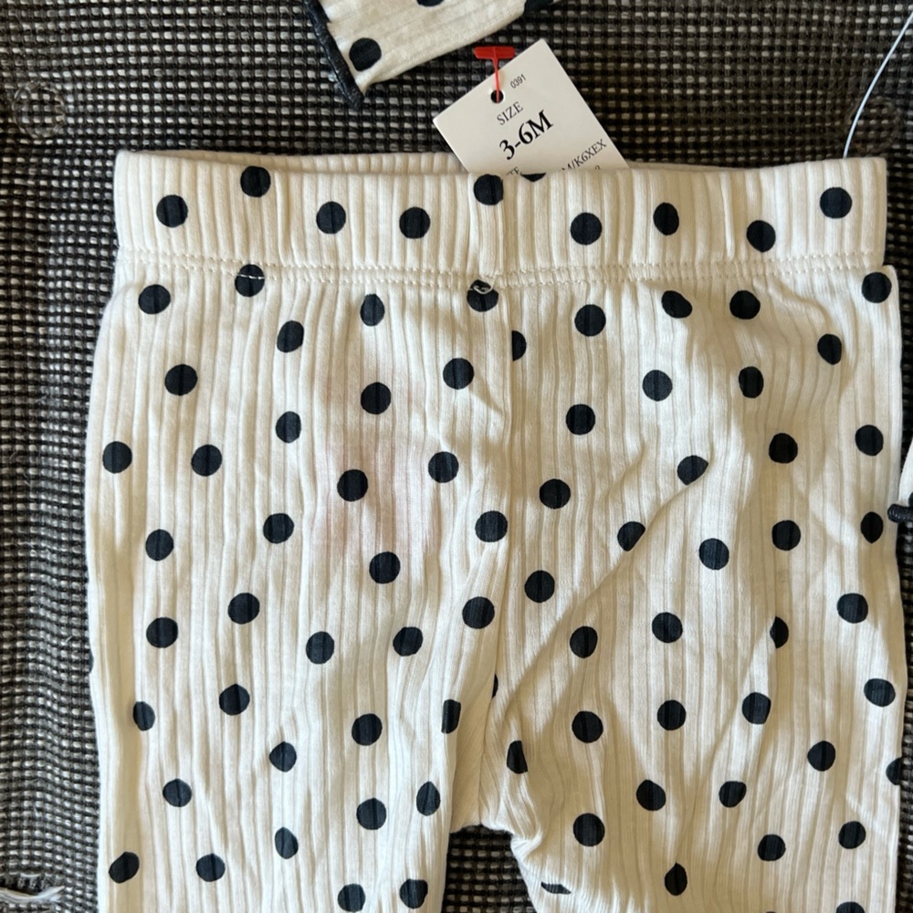 Cat & Jack 3 piece baby girl outfit 3-6mo - long sleeve top, pants, headband - Picture 3 of 5